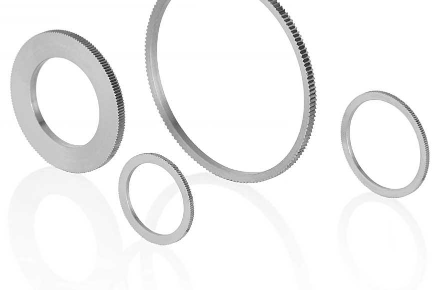 Reduction ring in knurled design